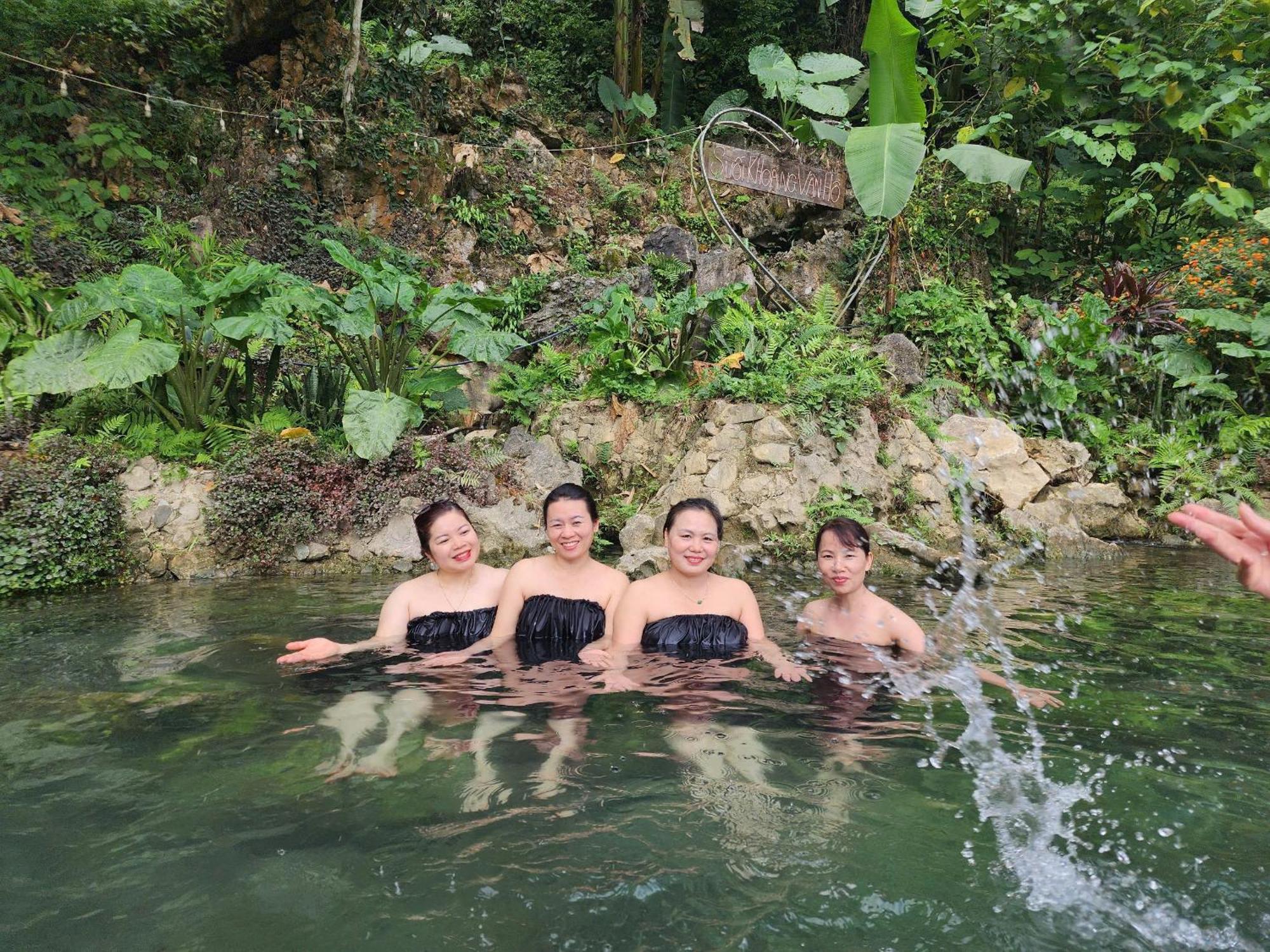 Thao Ly Homestay Mai Chau Hoa Binh Exterior photo